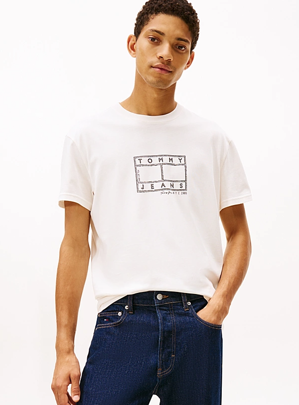 T-shirt Tommy Jeans uomo regular center flag cotone PE 2026