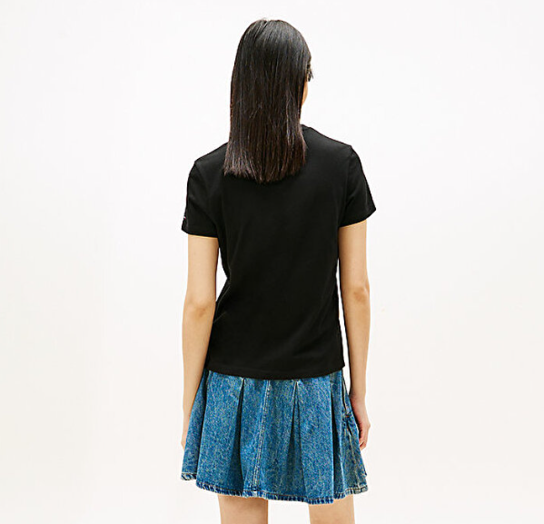 T-shirt Tommy Jeans donna essential regular cotone Black