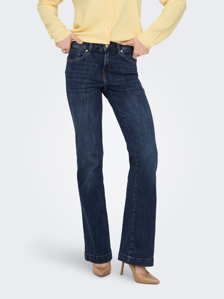 Jeans donna ONLY denim organico riciclato AI 2026