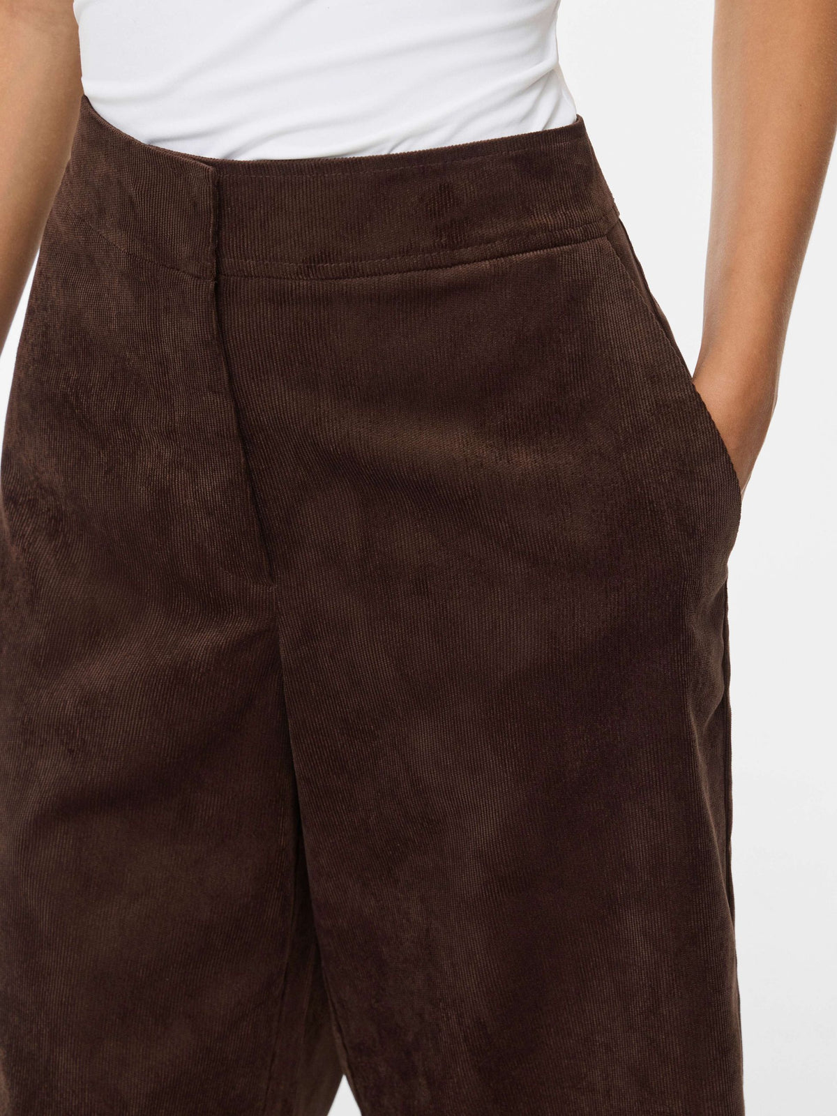Shorts donna VILA AI 2026