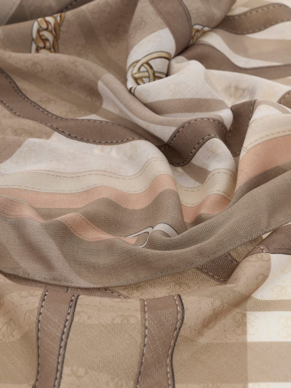 Foulard Guess donna Yvonne logo 120x120