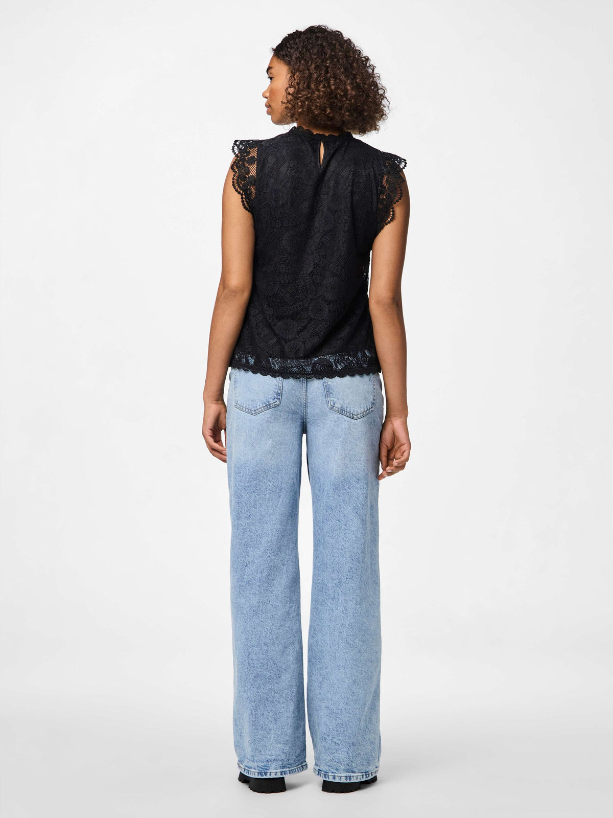 Blusa PIECES donna scollo aperto AI 2026