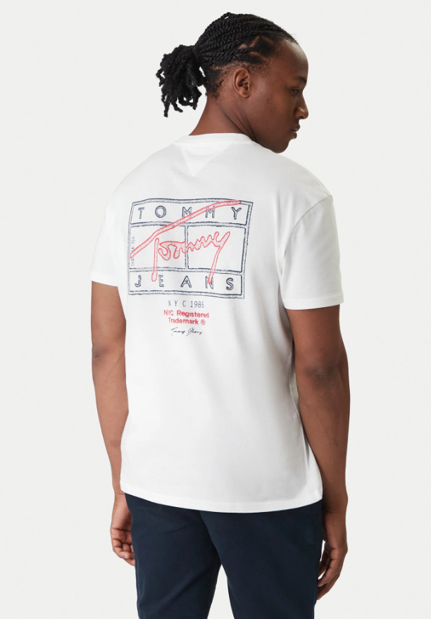 T-shirt Tommy Jeans uomo regular sign spray cotone PE 2026