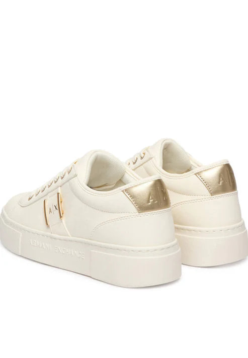 Sneaker A|X Armani Exchange donna dettagli metallici