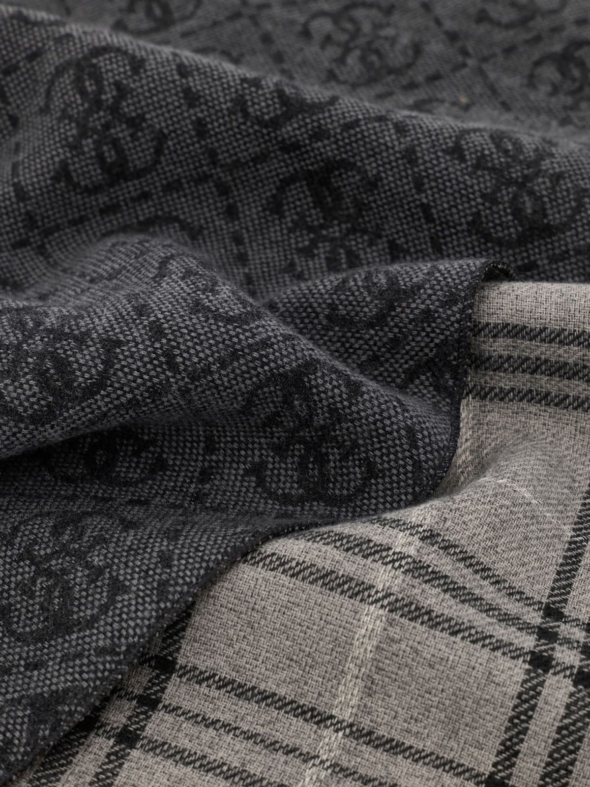 Sciarpa Guess uomo Milano jacquard 30x175