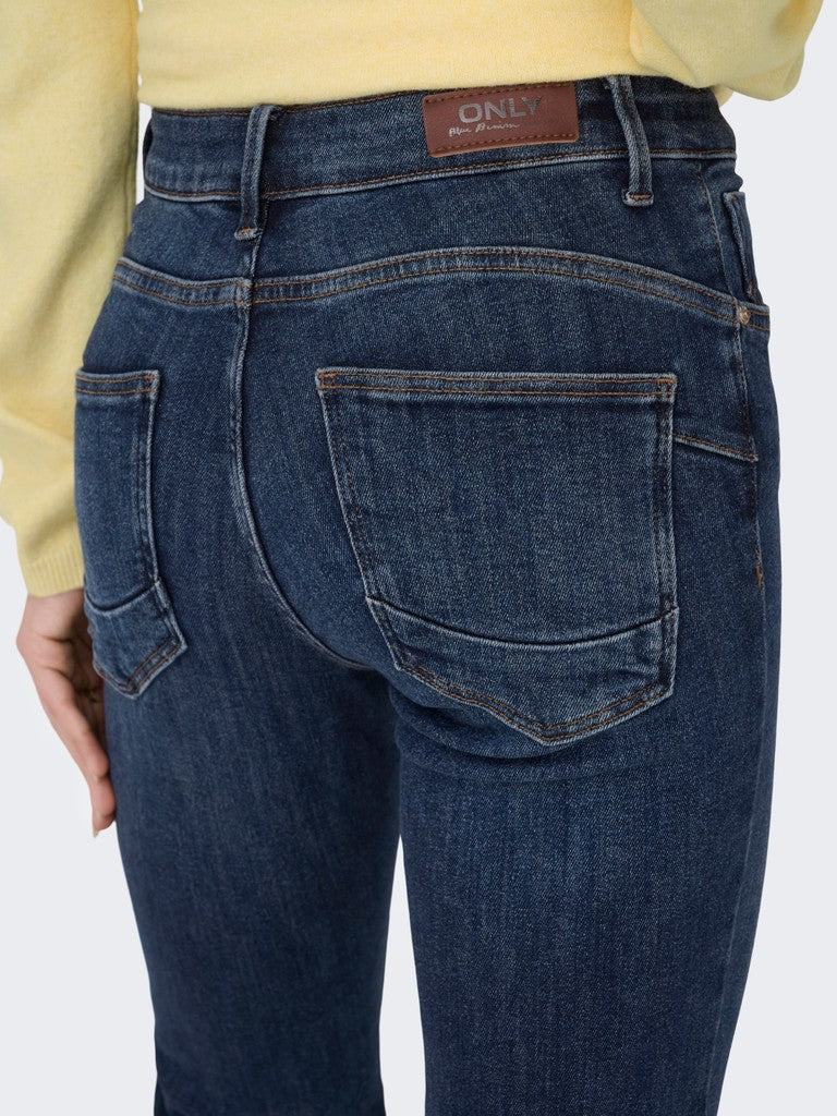 Jeans donna ONLY denim organico riciclato AI 2026