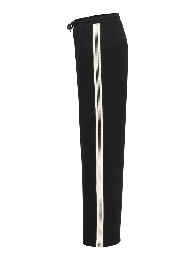 Joggers donna ONLY poliestere riciclato AI 2026